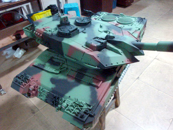 1/8 Leopard 2A6 Production process photo